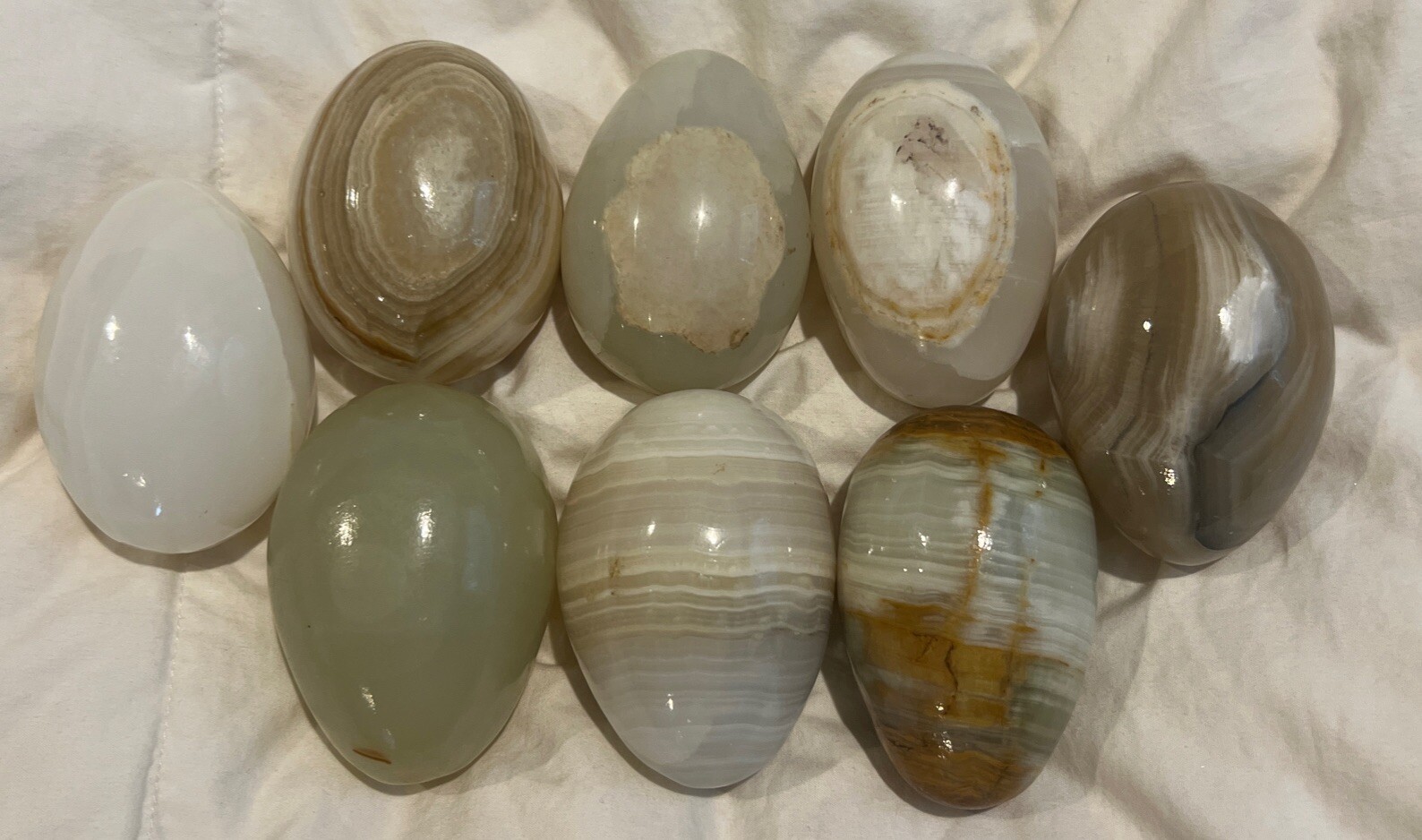 8 Vintage Alabaster Polished Eggs 2 1/2 Inches. Cream, White, Beige Colors.