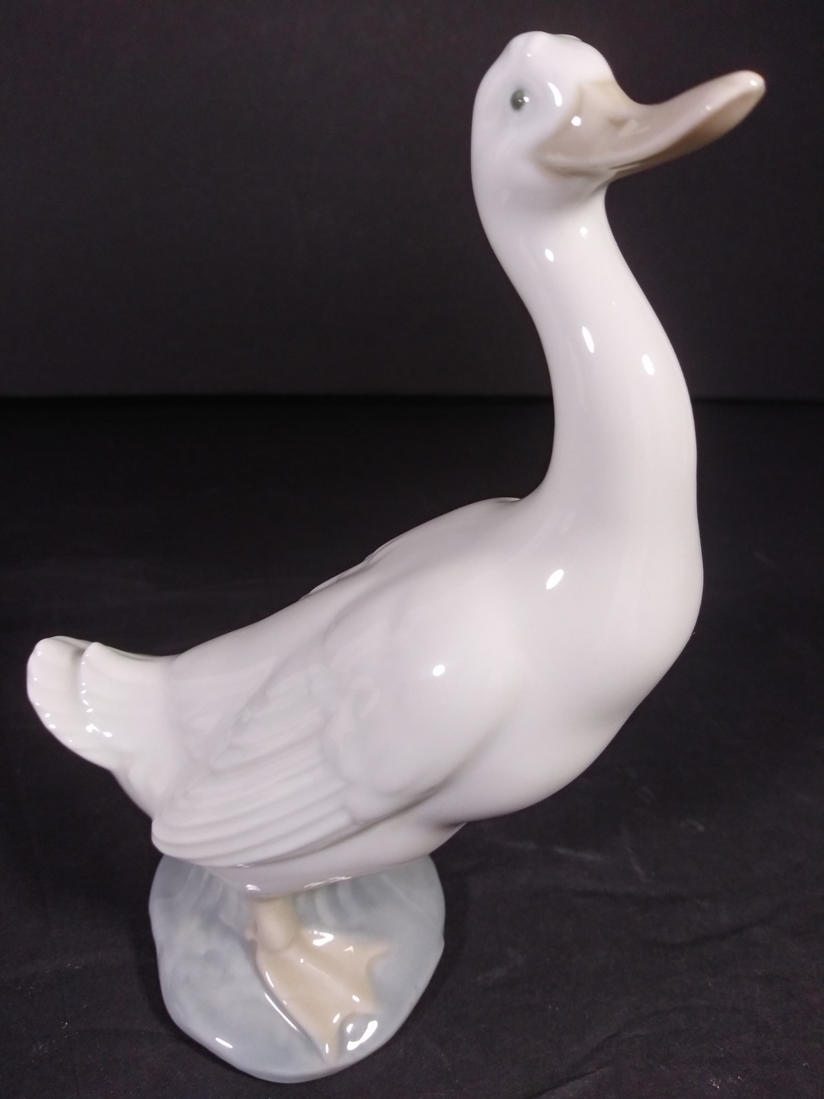 LLADRO Little Duck White Goose Figurine Gloss Finish