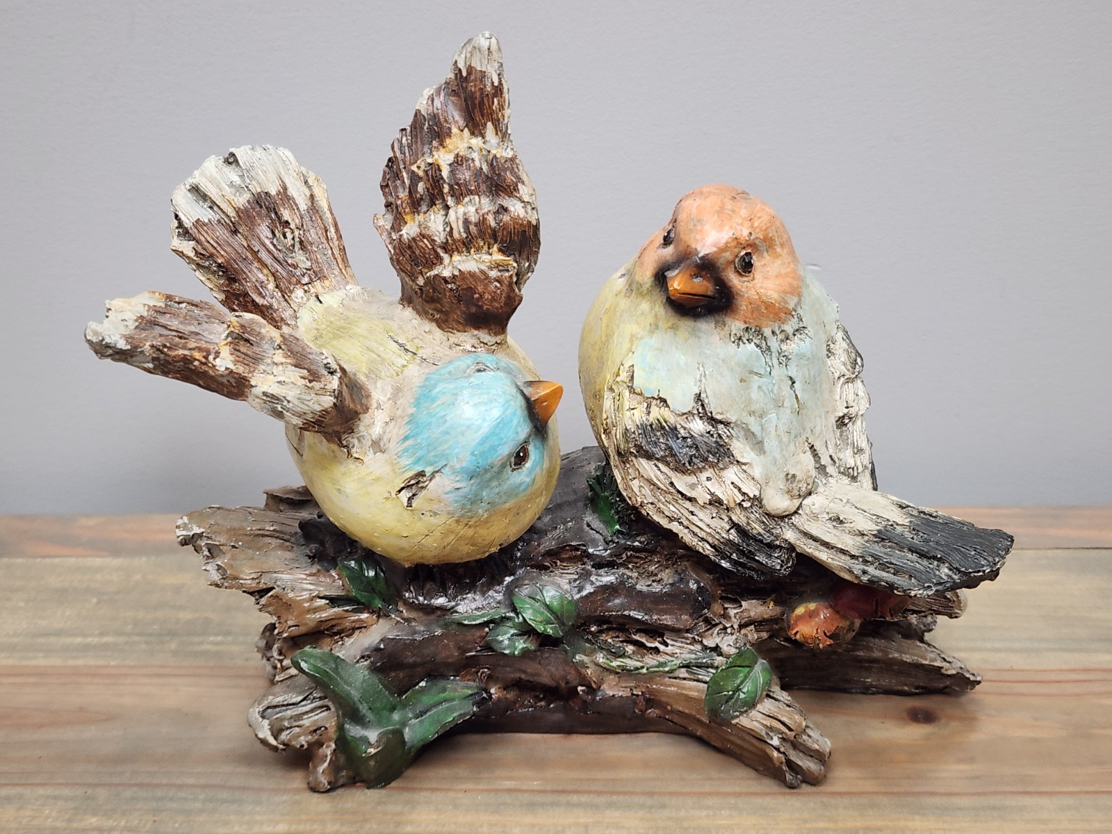 Love Birds on a Log Figurine Home Decor Indoor Outdoor