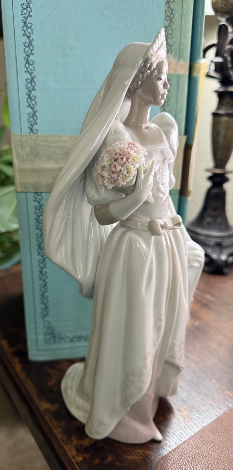Lladro 5439 Black Legacy THE BRIDE Stunning Beauty MINT in Original Box A+