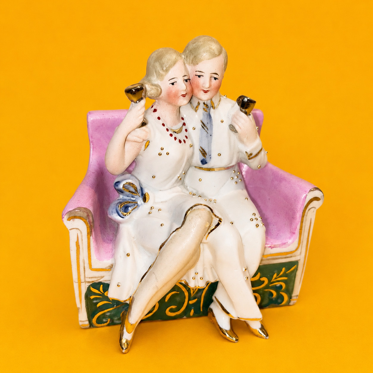 ❤️ CUTE Vintage 1920s Couple Man Woman Cheers Anniversary Figurine Bisque LOVE