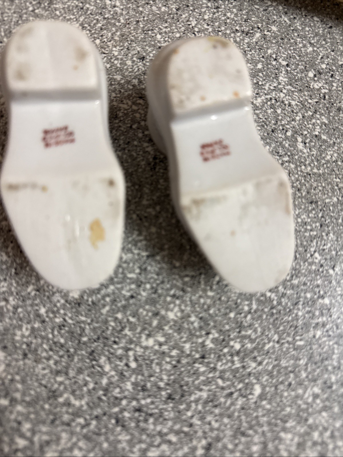 VINTAGE PORCELAIN SHOES with Rose MADE IN OCCUPIED JAPAN 3.0″