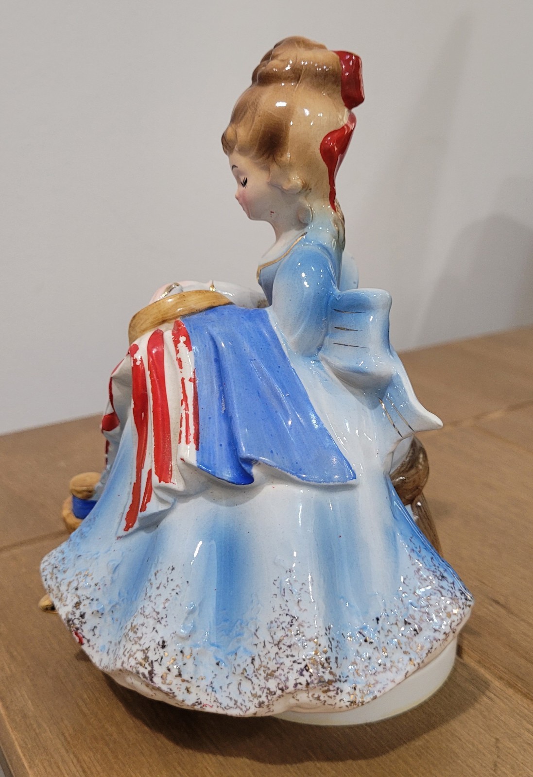 Josef Originals Beautiful Betsy Ross Figurine Music Box