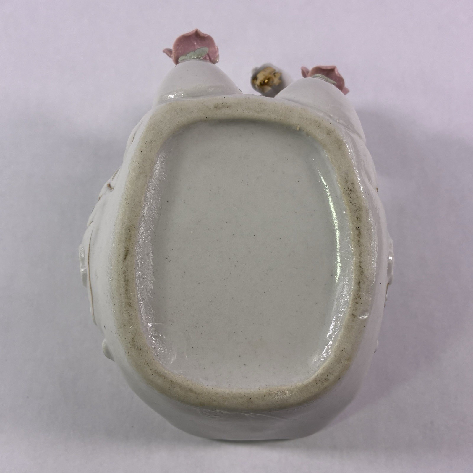 Vintage 2 Swans Trinket Dish Figurine Porcelain Roses Small Flowers Decor