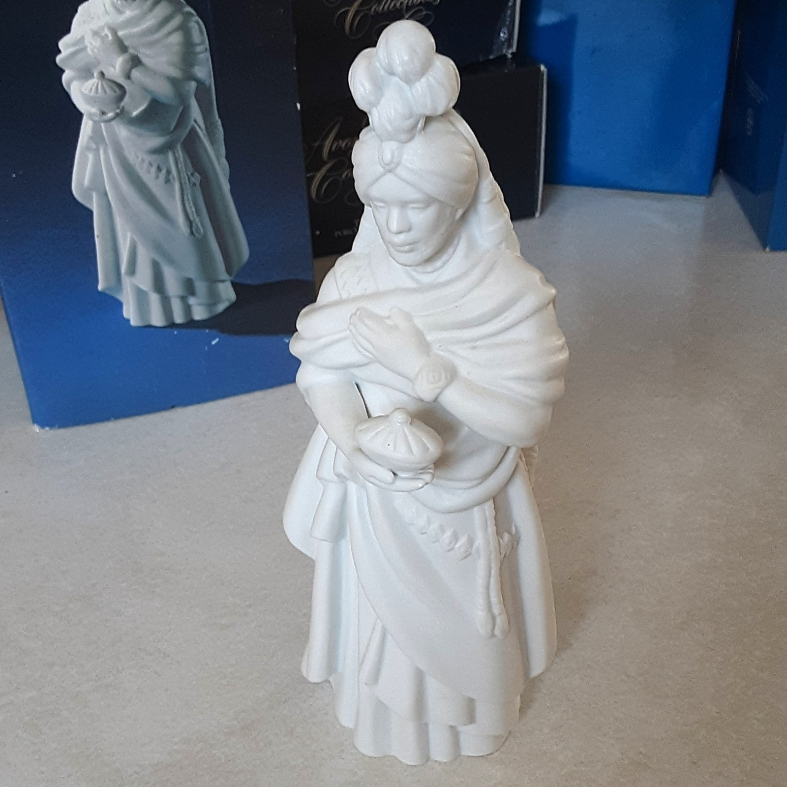 Avon Nativity Collections 1982 THE MAGI WISEMAN KASPAR KING White Bisque IN BOX
