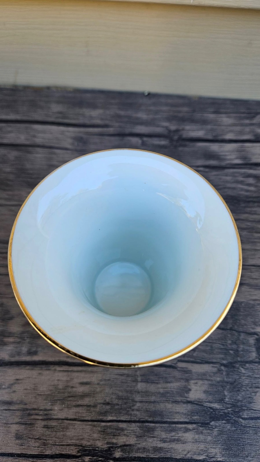 Meissen Vase 3 3/4 INCHES TALL Z13