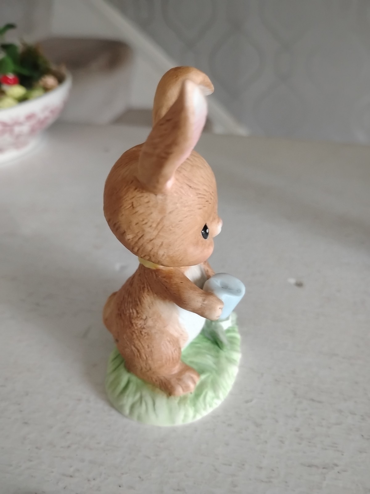 Vintage Lefton Hand Painted 3″ Bunny With Watering Can Figurine Porcelain 1986