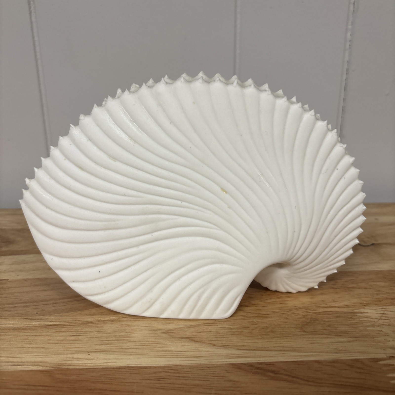 Rare Roost Porcelain Seashell Nautilus Vase Tea Light Holder