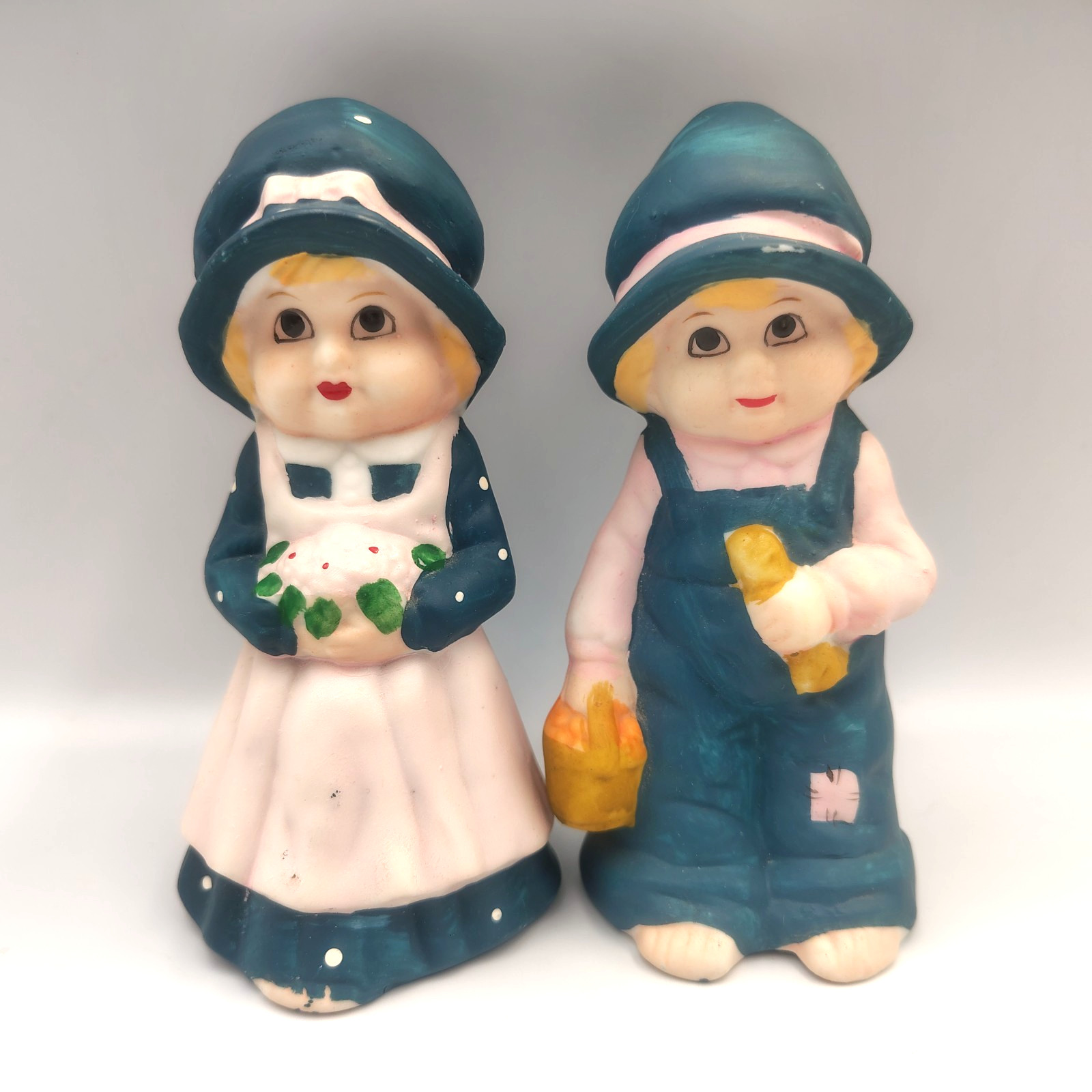 Vintage Ceramic Pilgrim Bell Set Farmers Southern Blue White 5.5″ x 2.5″