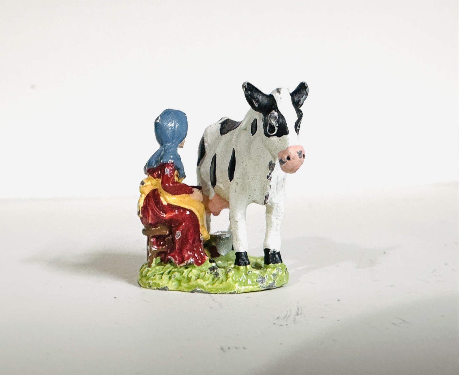 Tiny Vintage Metal China 99 IRS Farm animals Cow Horse Donkey FIGURES