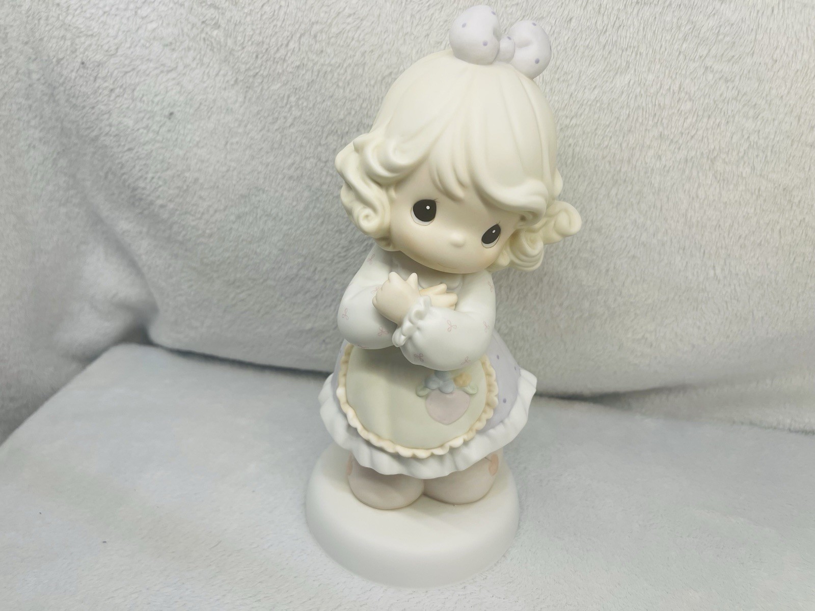 Precious Moments Love Is Universal Special 1997 Limited Edition 1636 of 2,000