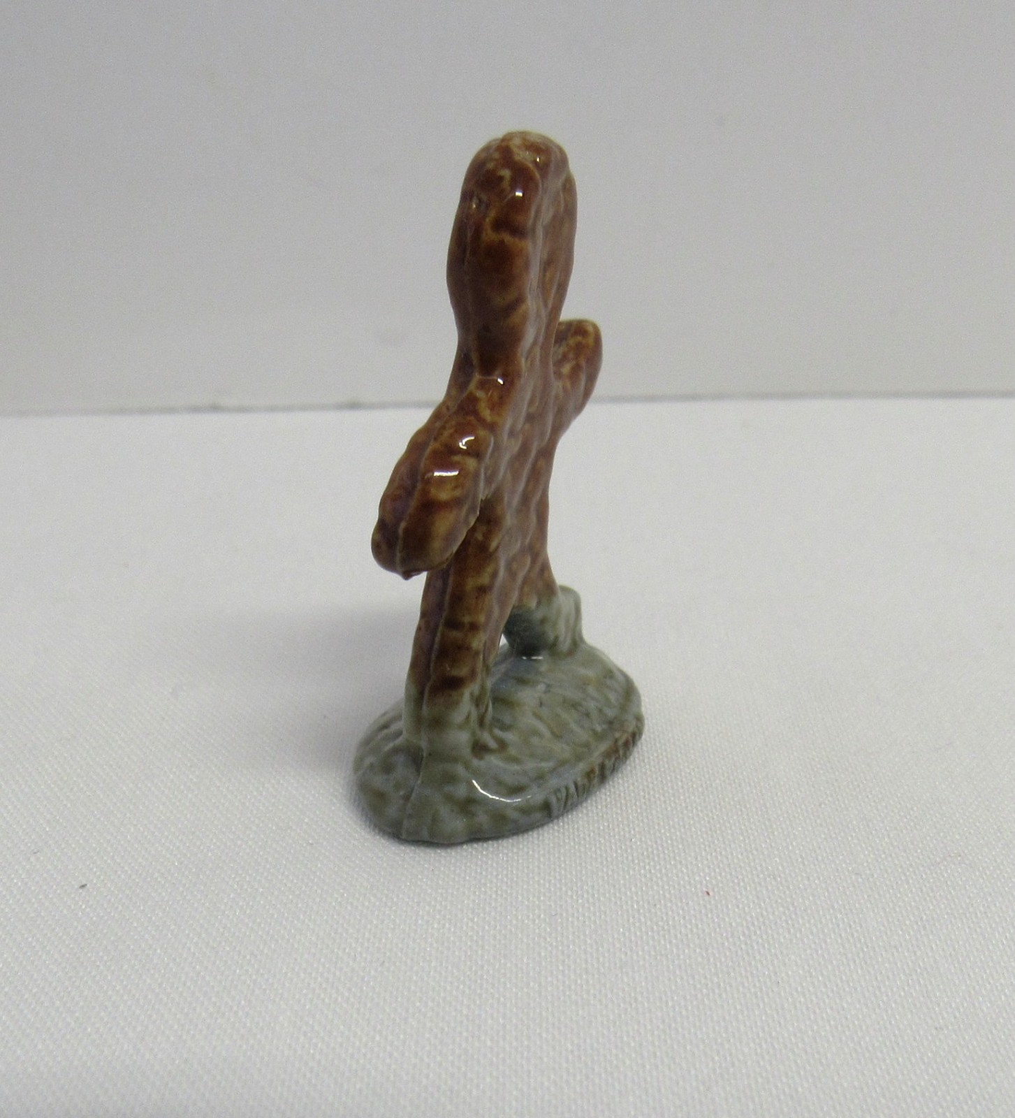 Vintage Wade Whimsies Miniature GIngerbread Man Figurine – Wade, England – EUC