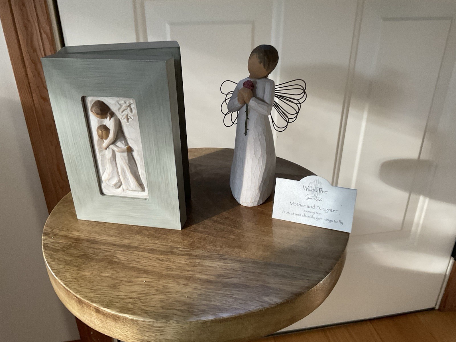 2 Willow Tree Memory Box Mother And Daughter And Loving Angel Statue
