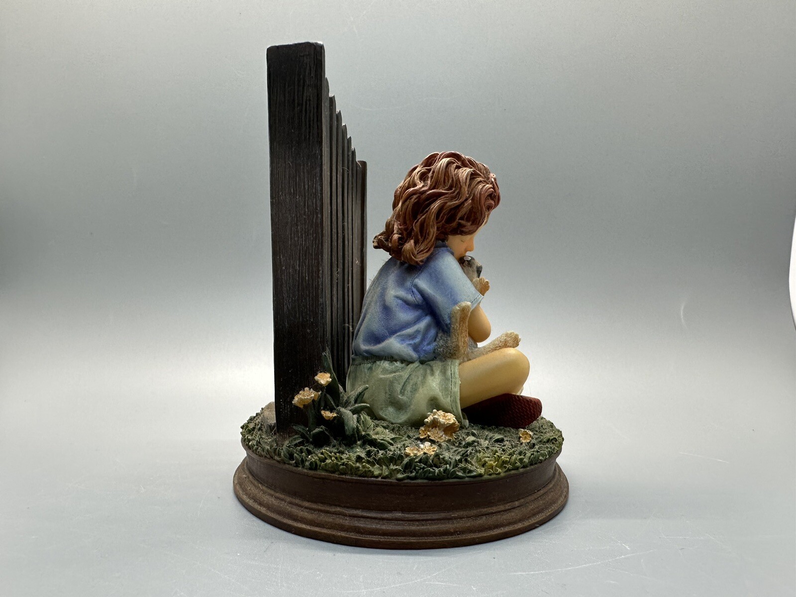 MAMA SAYS…”LOVE WITH ALL YOUR MIGHT” by KATHY ANDREWS FINCHER DEMDACO 2003