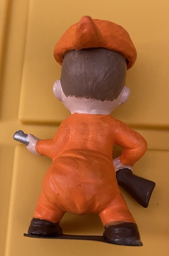 2 Smiley Hunter Boys & Campfire Set Vintage Ceramic Figurine Rifle Orange