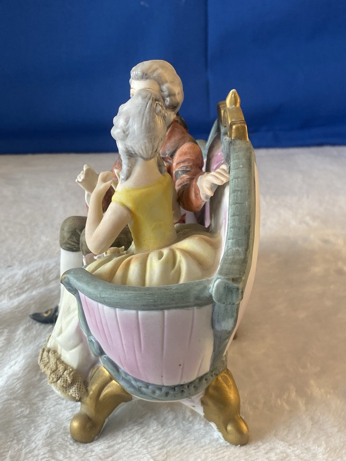 Victorian Couple Figurine Porcelain Carved Matte Sculpture Sofa Multicolor 5″