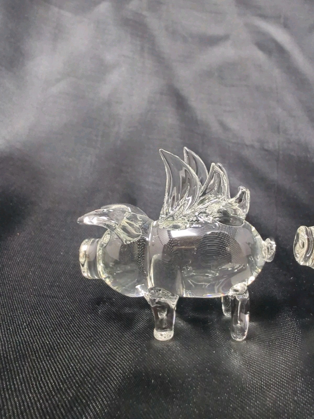 4 Clear Glass Flying Pig Figurines Frosted + Red Glass Figure Pigs Hog Wings New