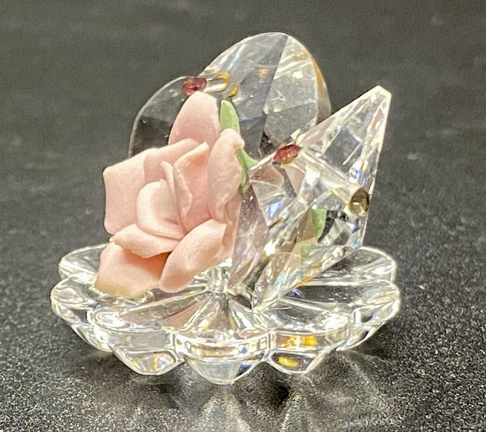 VTG Precious Crystal Sweet Hearts & Porcelain Rose Bouquet Miniature Figurine