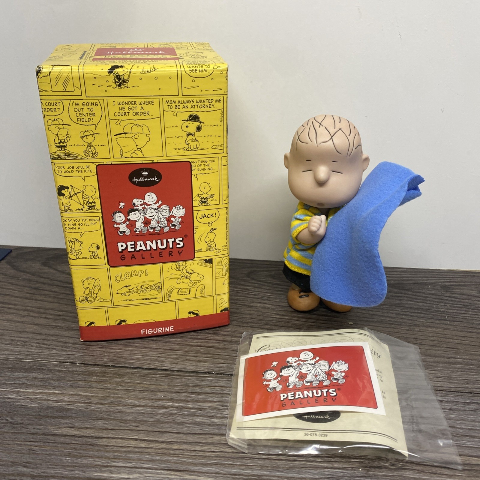 Hallmark Peanuts Gallery Charlie Brown “Linus” Limited Edition Figurine