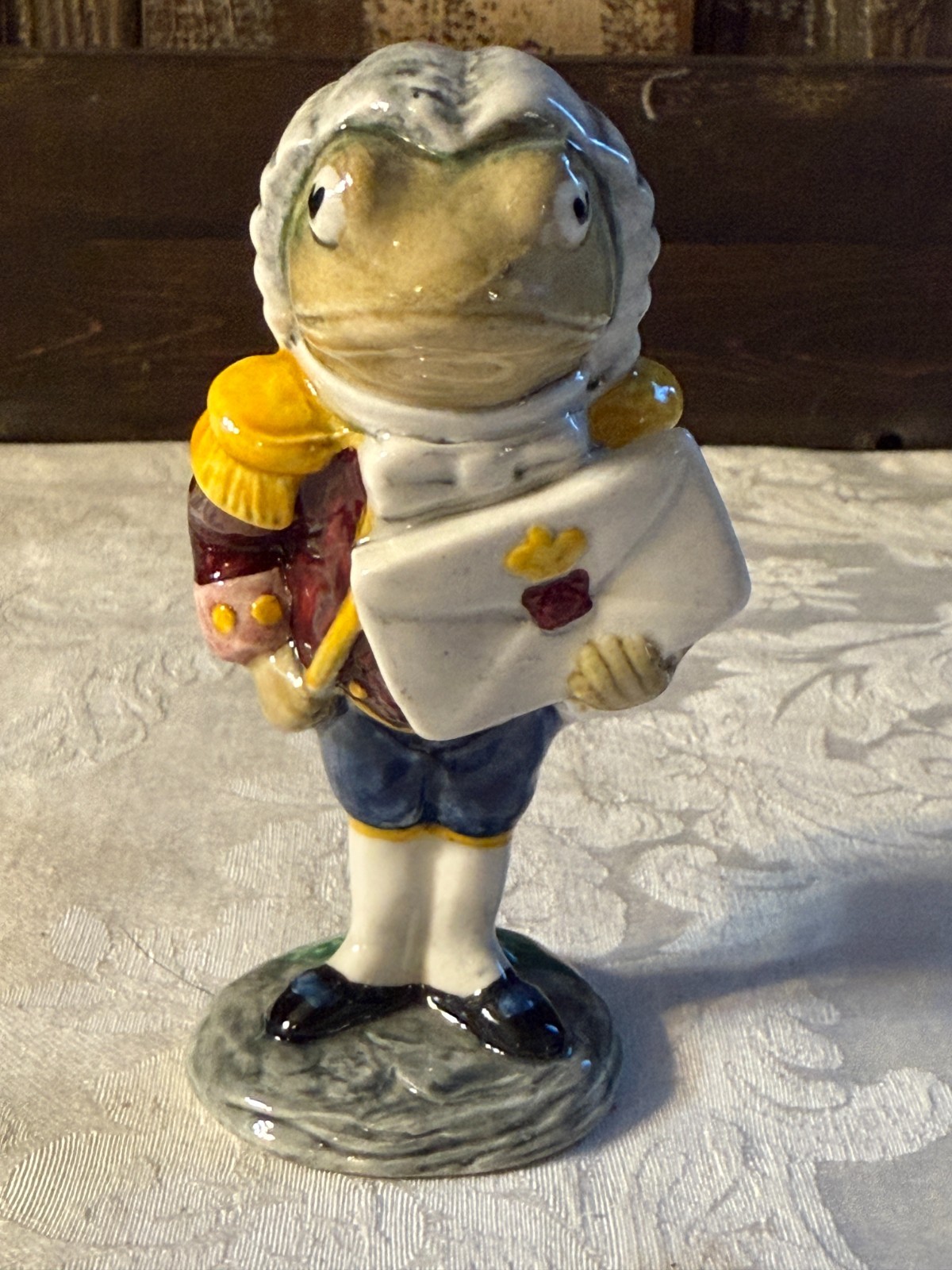 Royal Doulton Beswick Alice in Wonderland Series Rare Dodo, Footman, Vintage