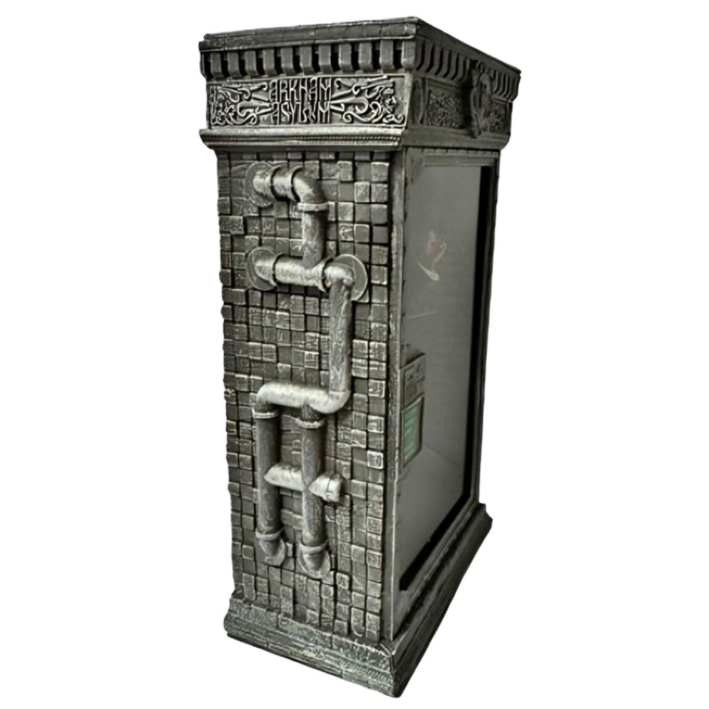The Two-Face Batman Arkham Asylum Cell Block Villain Bradford Exchange Figurine