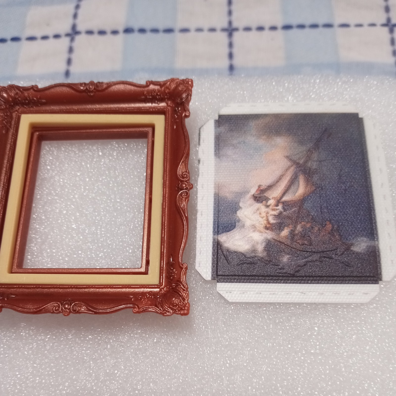 ZURU MINI BRANDS CREATE MASTERPIECE LOT OF 4 ITEMS