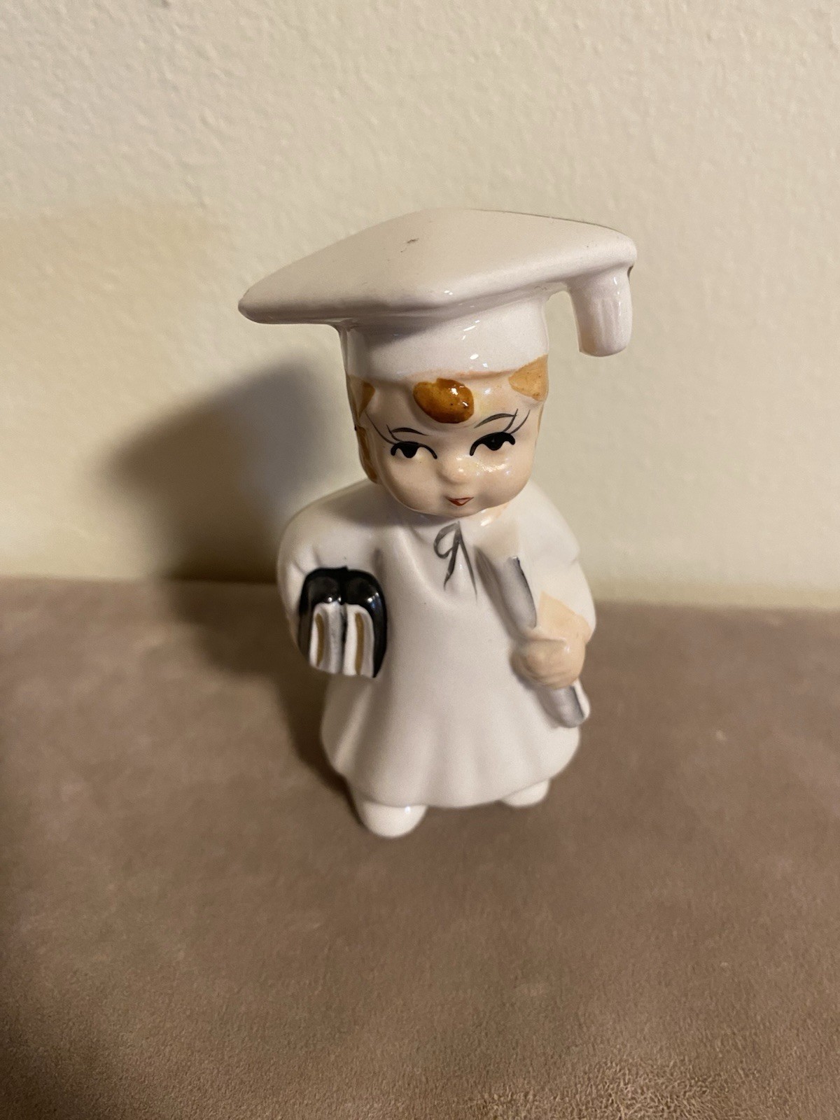 Vintage 50’sGraduate Figurine Porcelain Cap & Gown Diploma Graduation Girl Japan