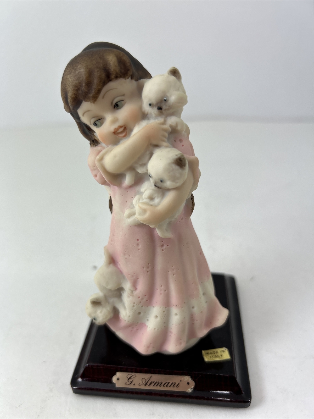 ORIGINAL FLORENCE GIUSEPPE ARMANI FIGURINE Girl With Kittens 5 X 3x 3”