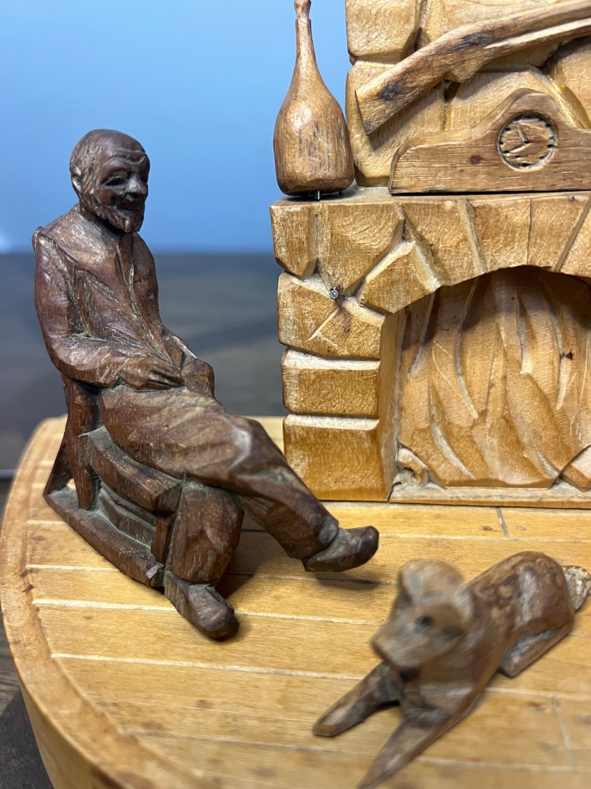 WOOD CARVING TABLE LAMP-FOLK ART W/ PEOPLE-DOG-CAT FIREPLACE,ETC-WORKING