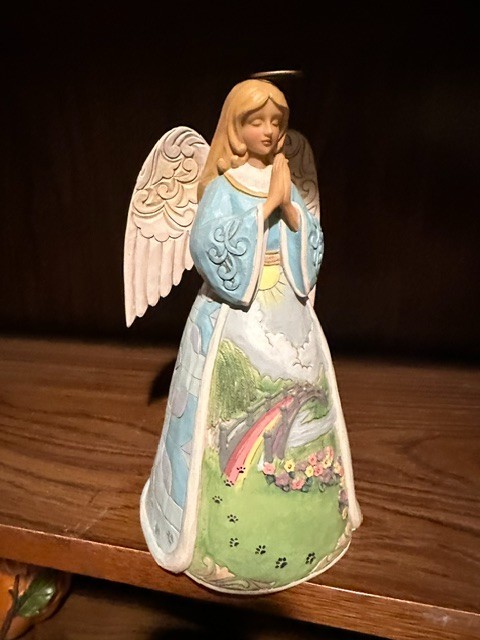 Jim Shore Heartwood Creek Rainbow Bridge Angel Praying Figurine 6008762