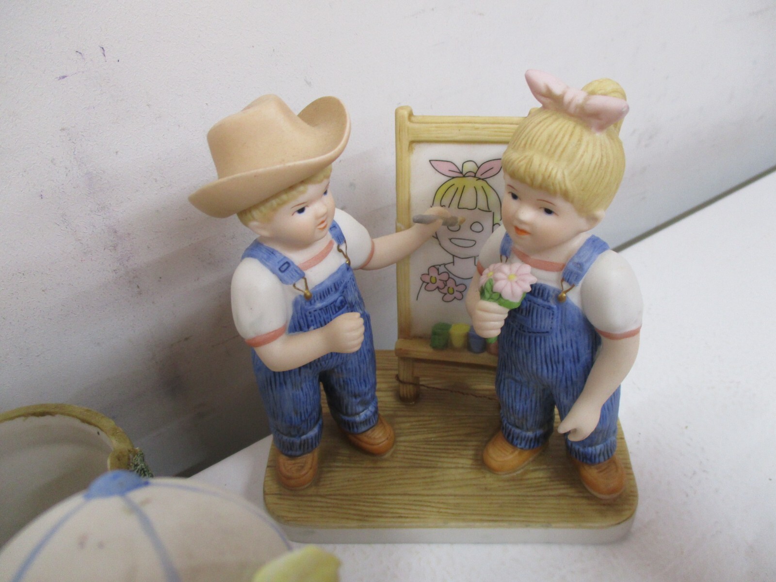Lot Of 12 Vtg Figurines HOMCO-ARDCO-Tender Times And And More