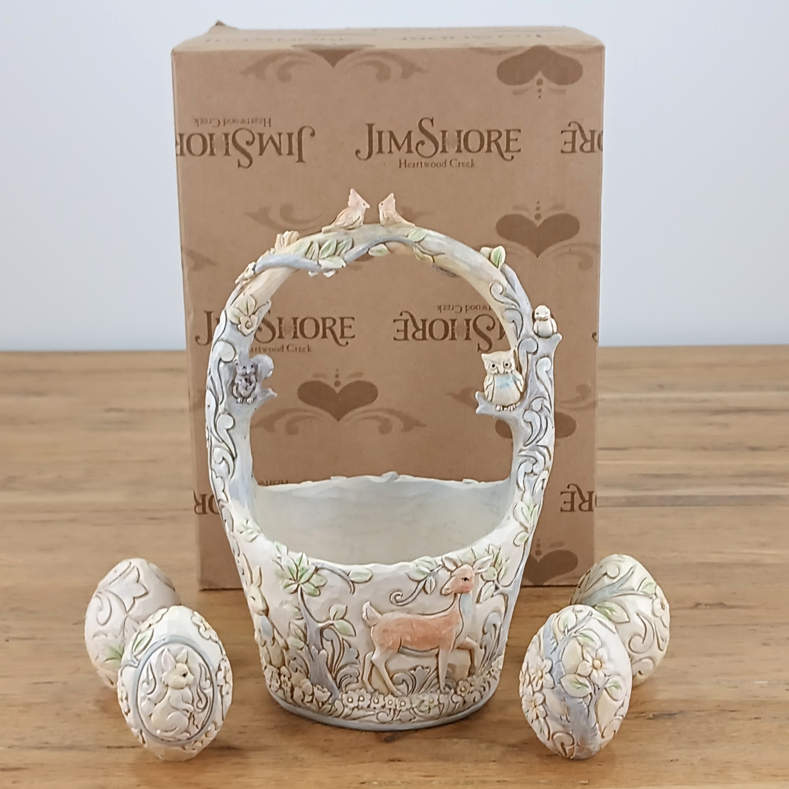 Jim Shore White Woodland Follow Your Path Basket 4 Eggs #6003998 Enesco WITH BOX