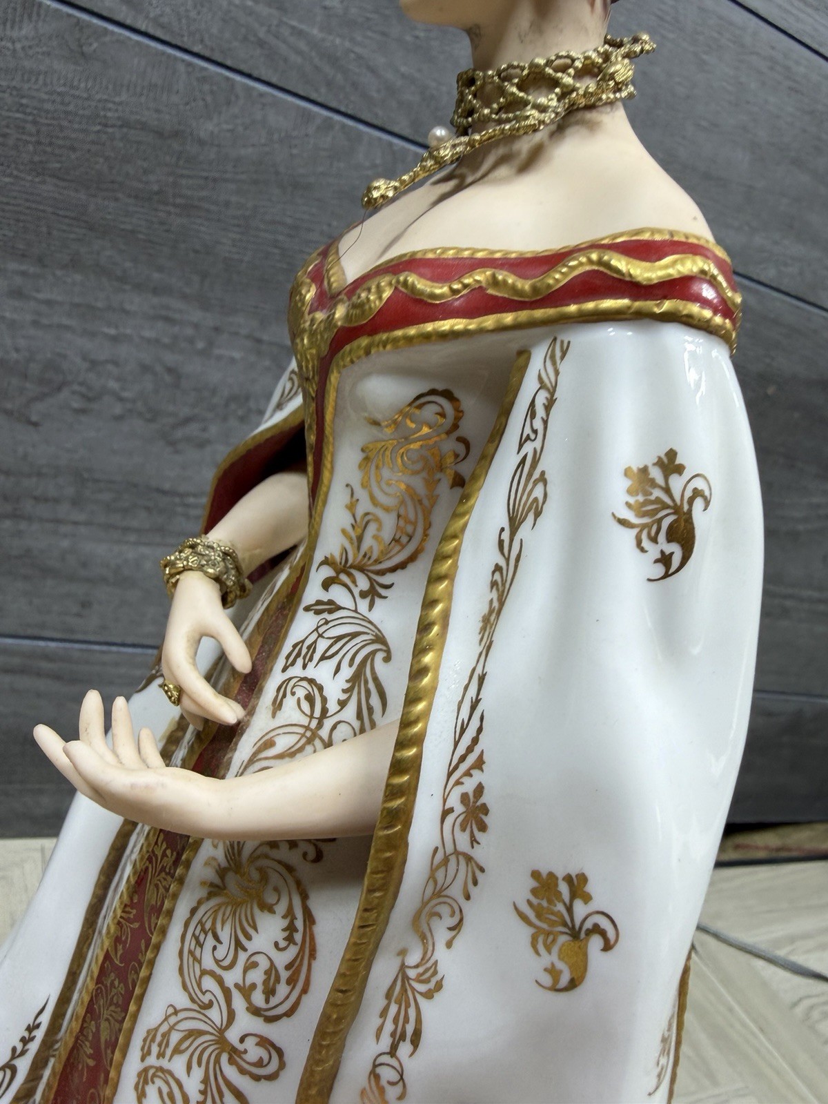 The Franklin Mint Faberge Empress Alexandra Porcelain Statuette 1989 Gold Statue