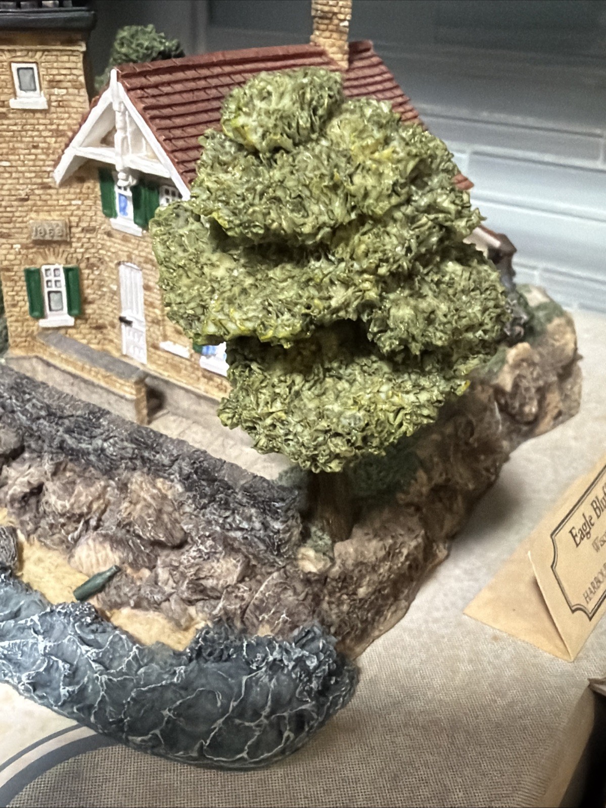 2000 Harbor Lights “Eagle Bluff” # 249 Lighthouse with COA & Box