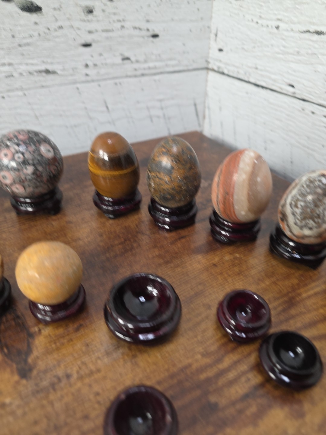 Lot of 13 Vintage Stone Eggs & Stones Alabaster Marble Stone Onyx Many Colors