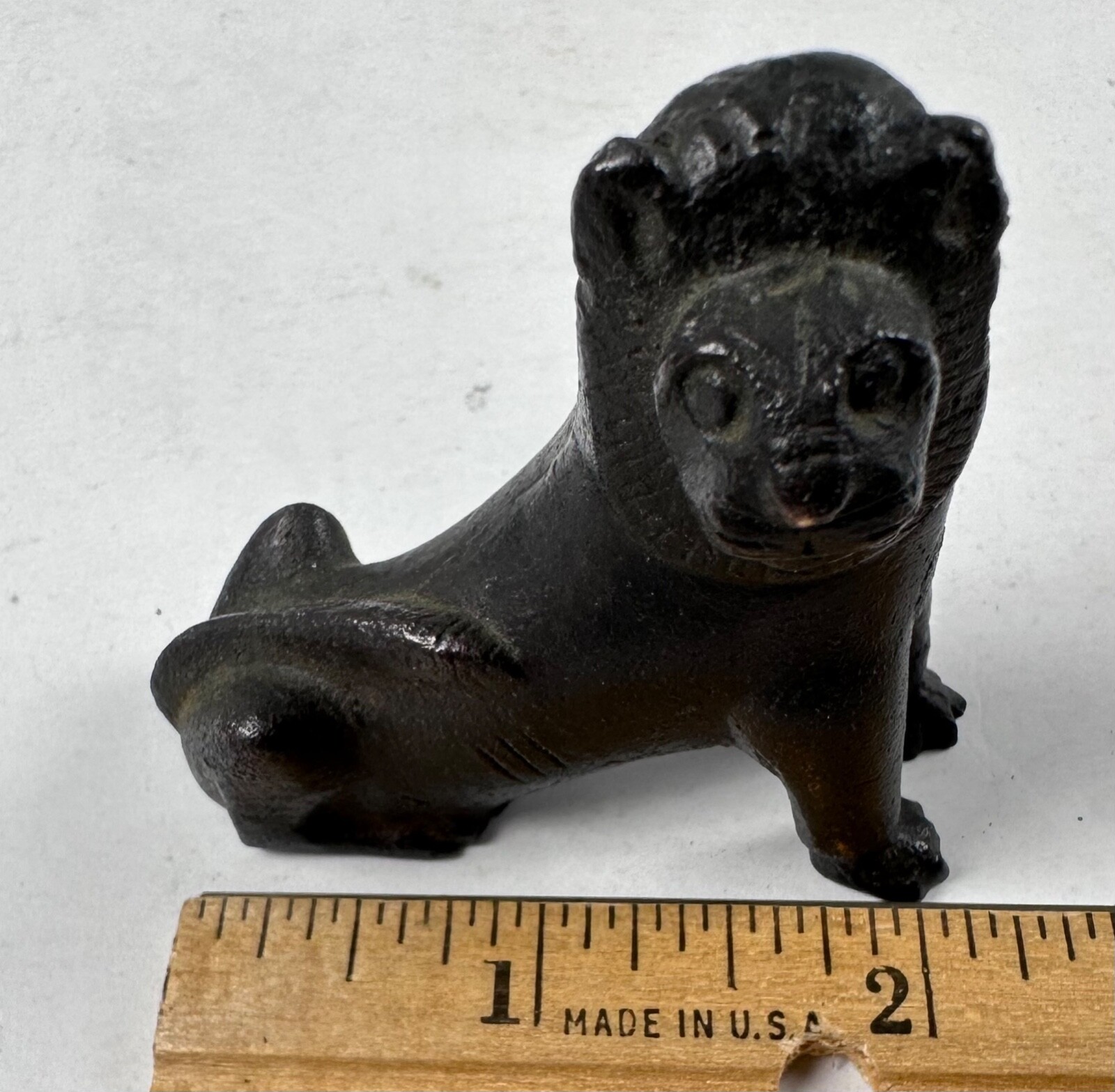MMA Metropolitan Museum of Arts Carved Lion Statue Figurine 5oz 2.25 x 2.5″ MINT