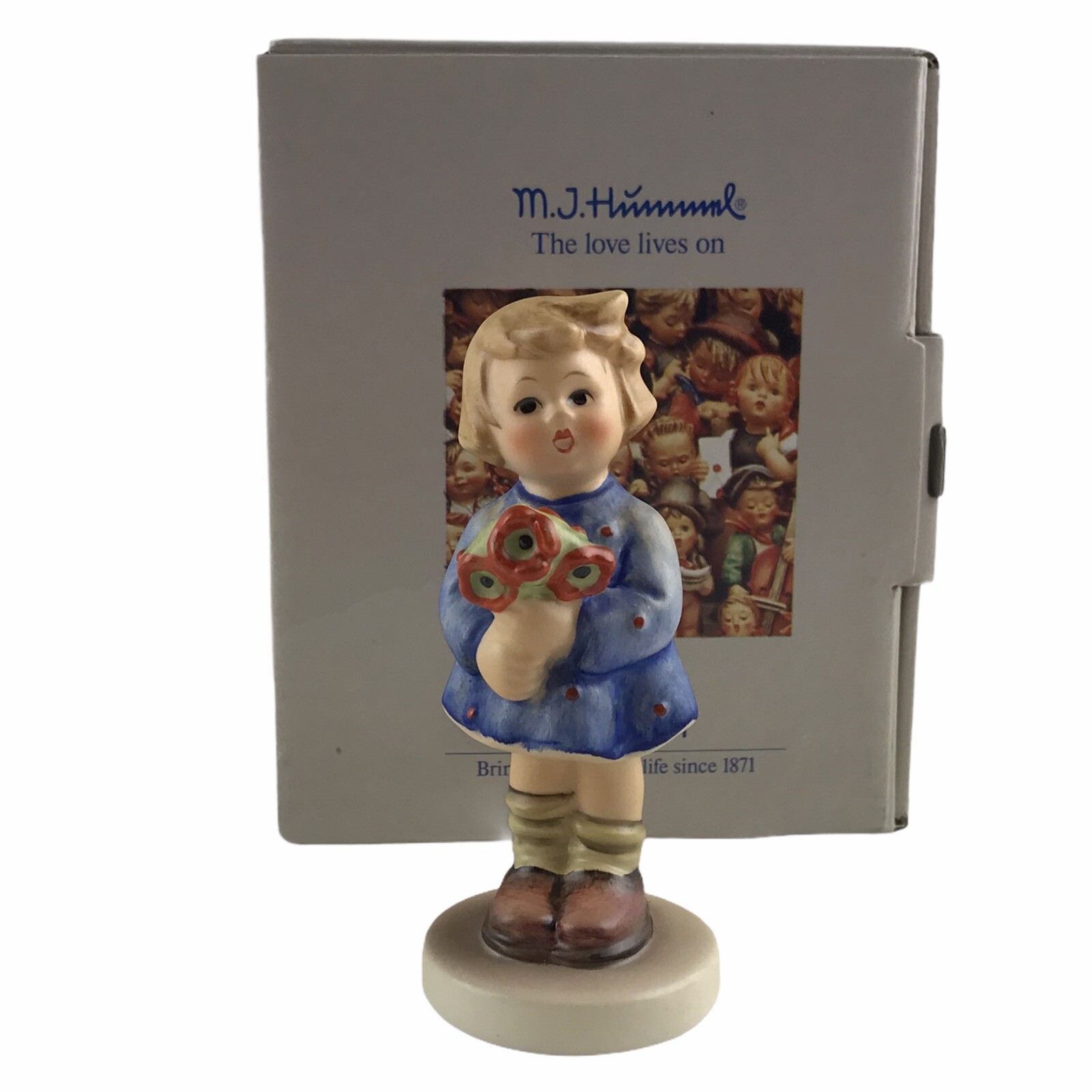 Goebel Hummel Germany Figurine Original Box Girl With Nosegay 822 3-1/2″ 9 cm