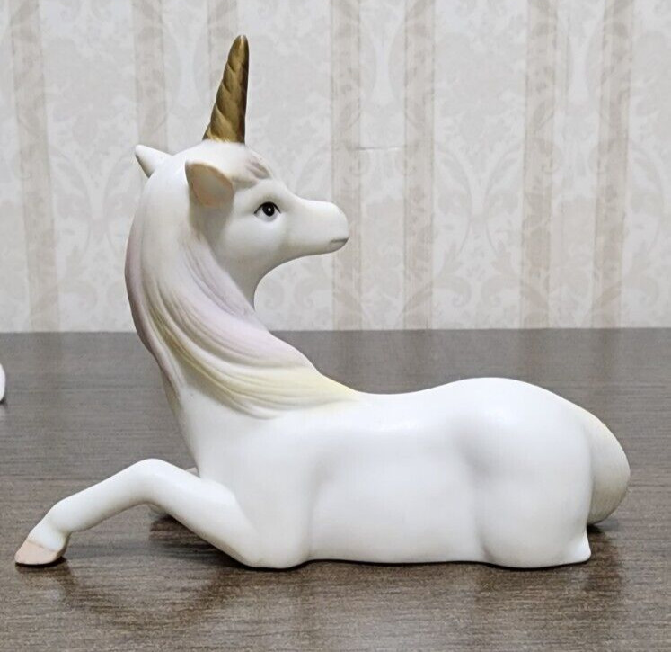 (2) Vtg Geo Lefton Hand Painted Unicorn Figurines 1985 Pastels Rainbow 04882