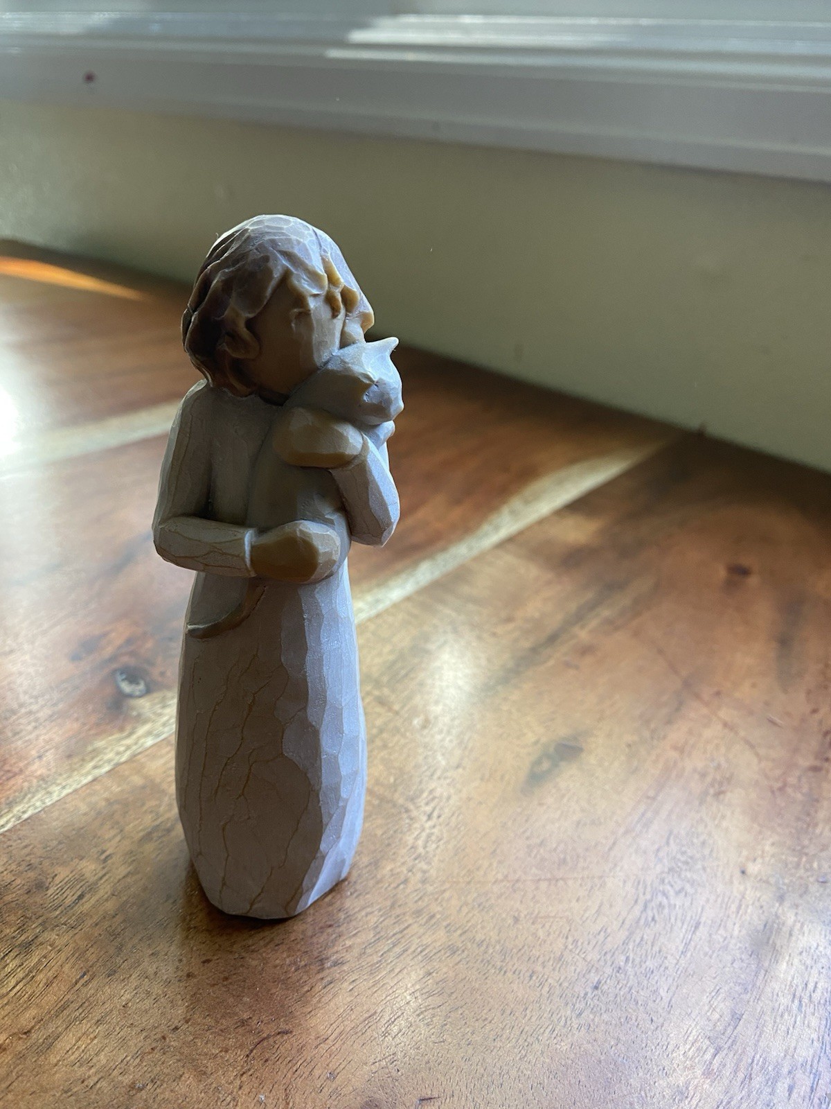 Willow Tree Angle Figurine With Affection DAMAGED
