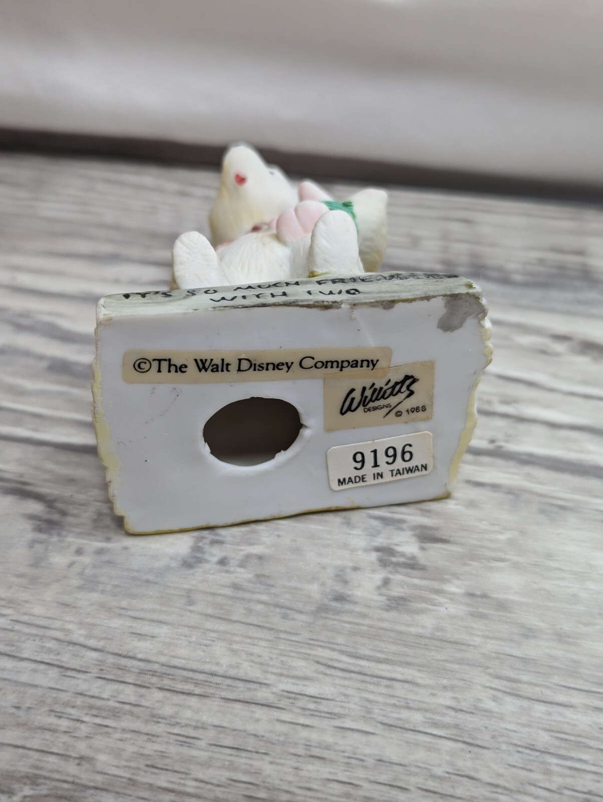 Classic Winnie the Pooh Figure 1988 Walt Disney Co Willitts Design #9196