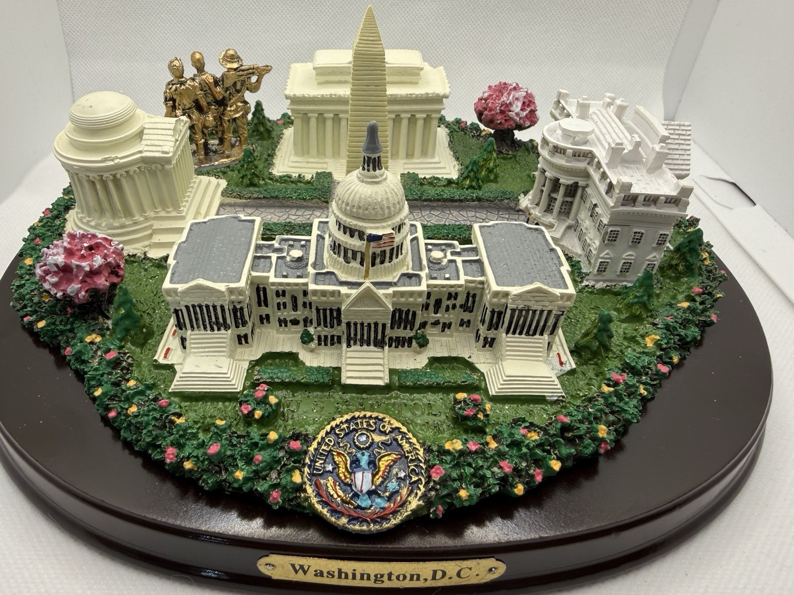Washington D.C Replica Figurine Miniatures White House Memorial Monument Statue