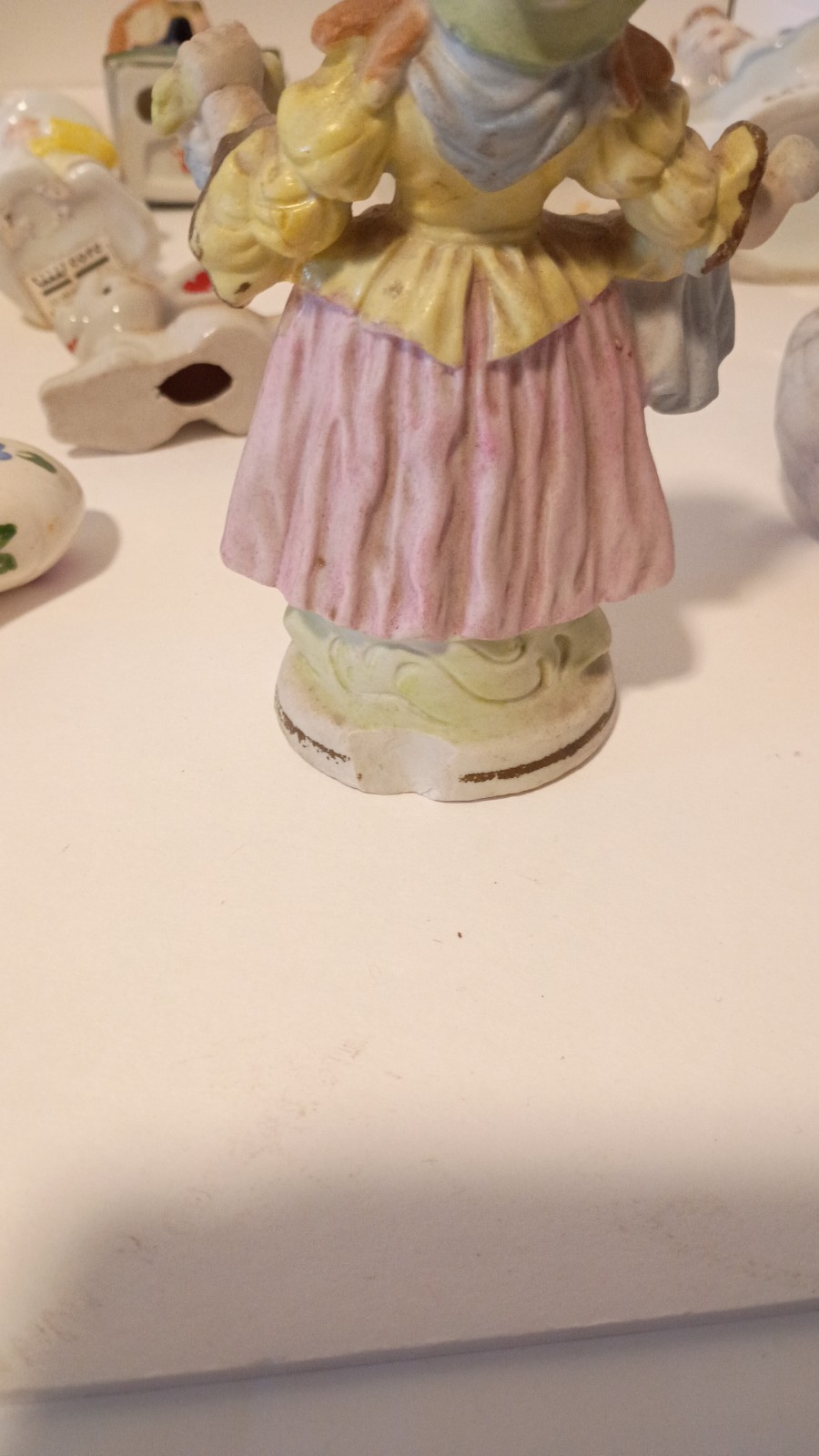 Lot of 18 Collectible Vintage Porcelain Figurines Various Known Brands
