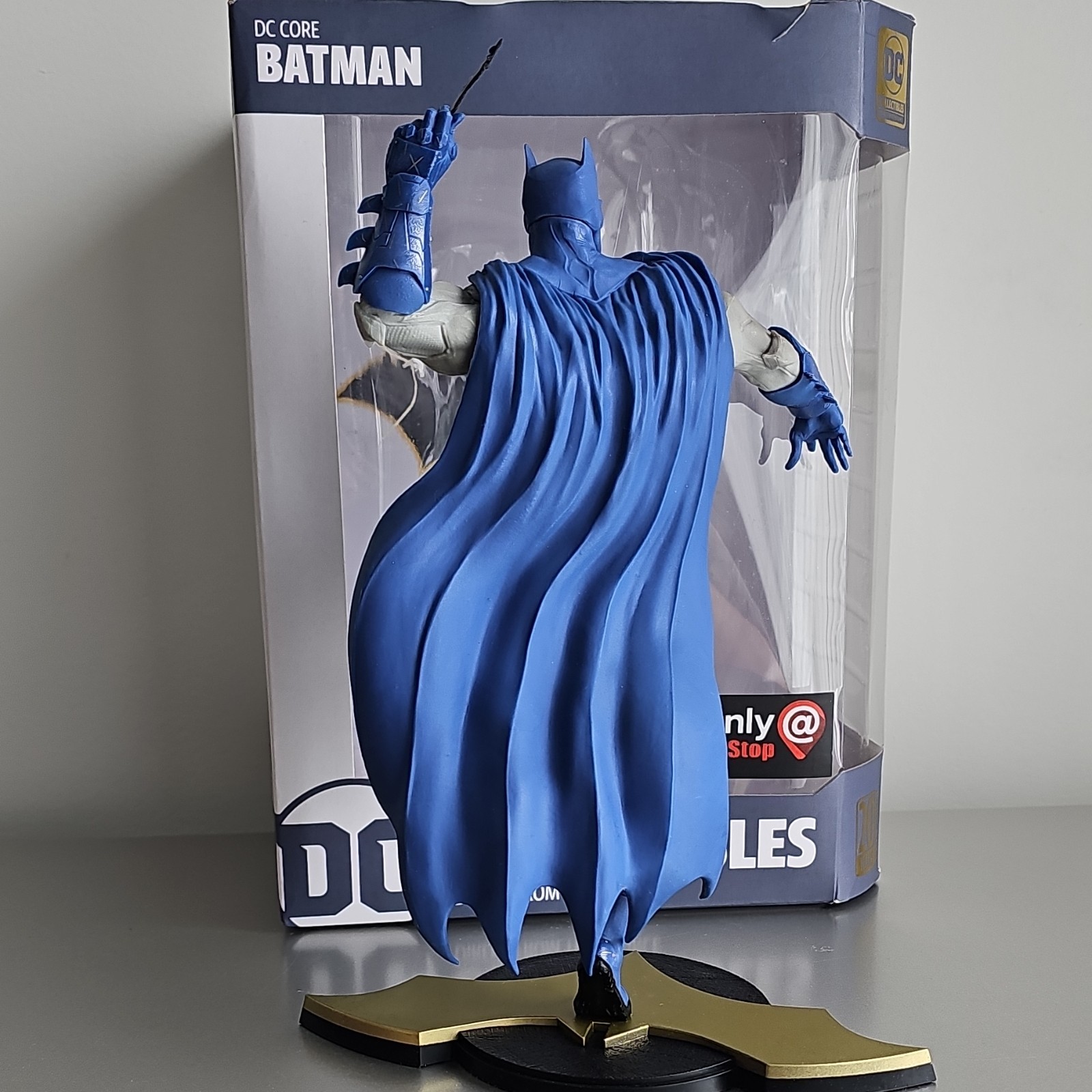DC Collectibles Batman DC Core Limited Edition PVC Statue 10.77in 2018