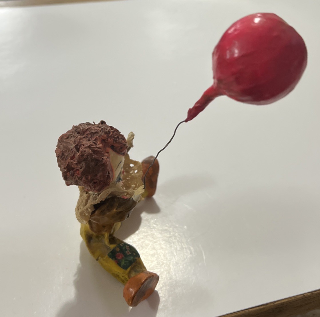 Vtg Handmade Clown Figurine Papier Mache Balloon Folk Art Multicolor Face