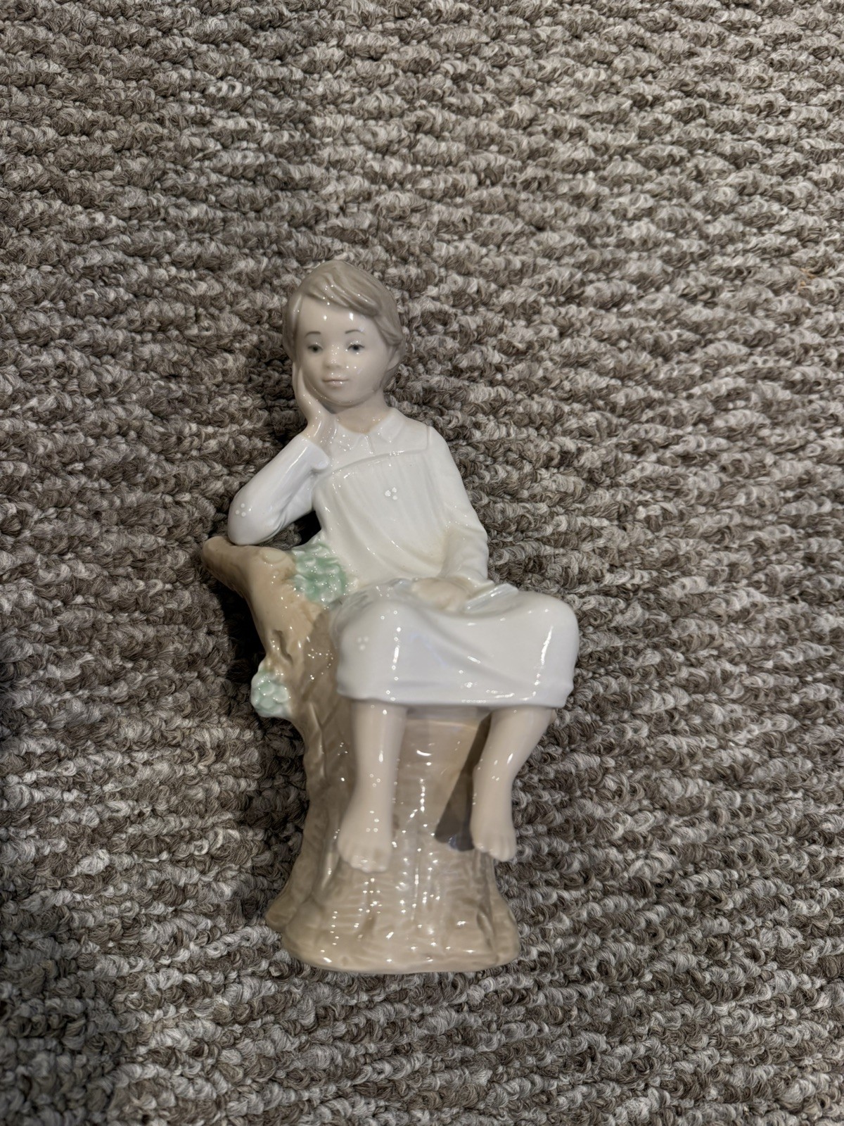 Vintage Lladro The Thinker Little Boy Porcelain Figurine #4876