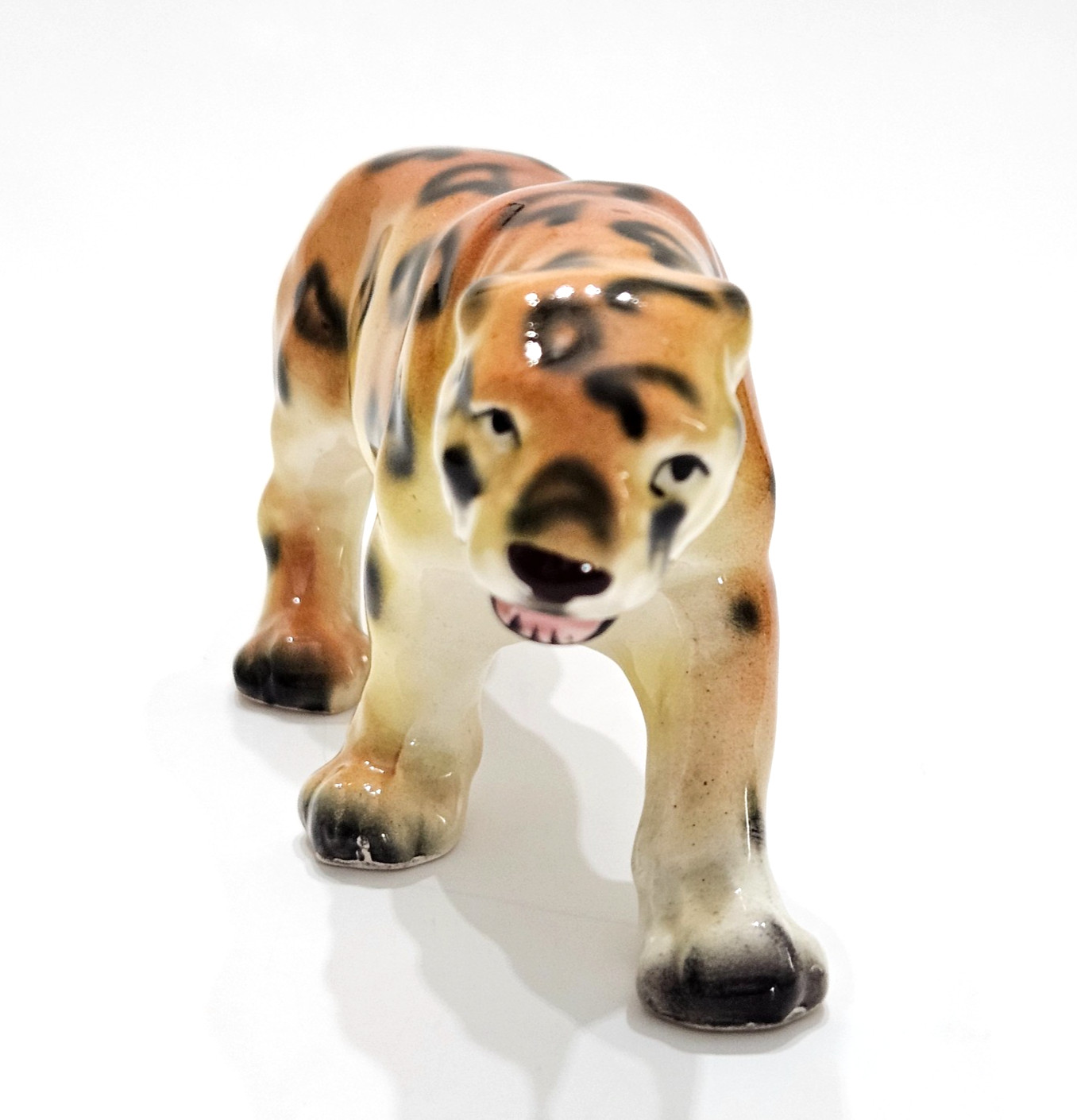 Vintage Mid Century Prowling Leopard Statue Ceramic Cat Figurine 6″ Length