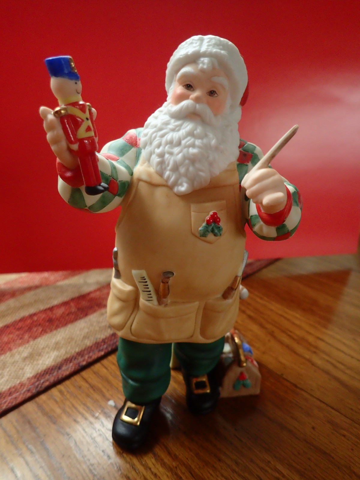 2001 LENOX SANTA PAINTING TOY SOLDIER LIMITED EDITION RETIRED