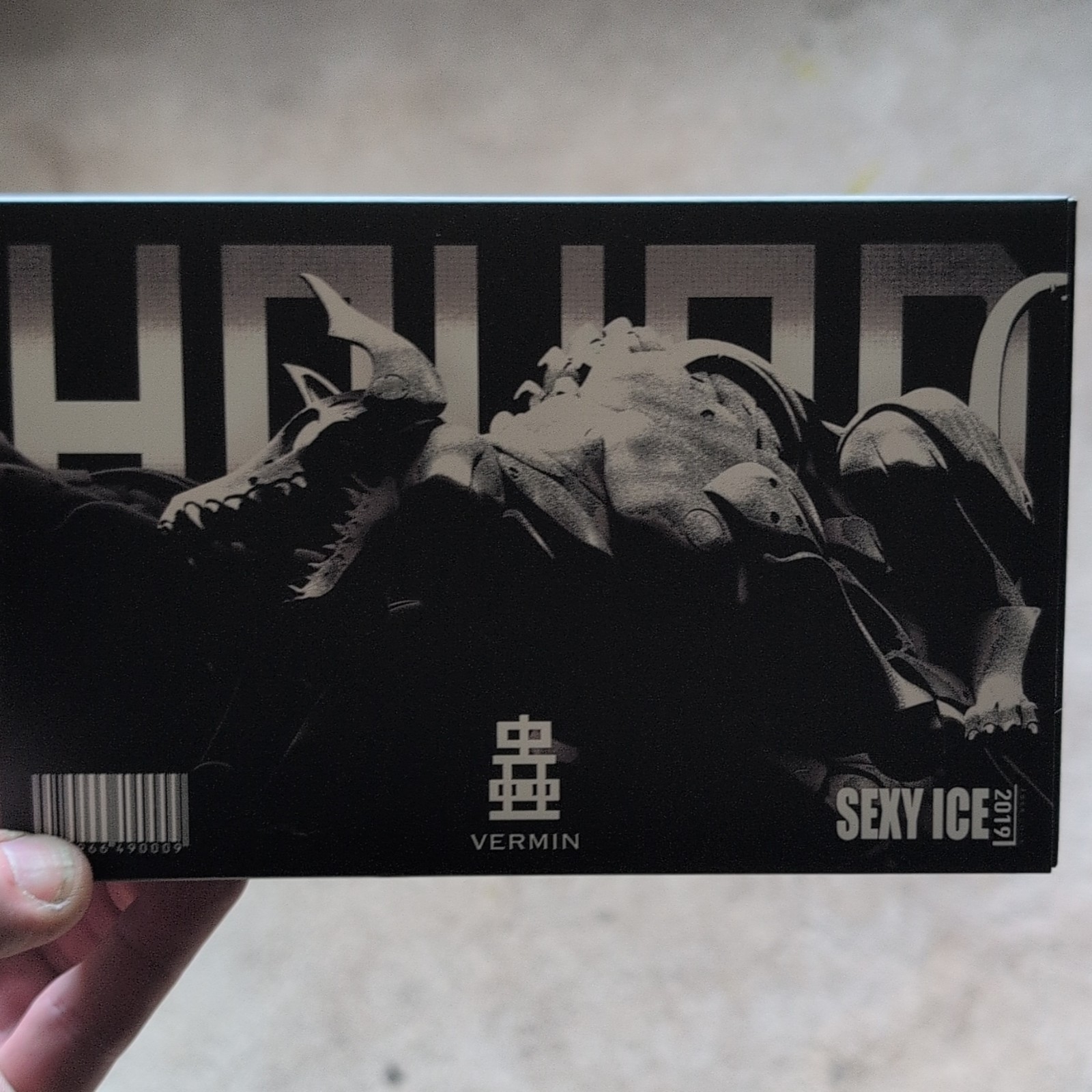 SEXY ICE HOUND ERE Dog Figurine by VERMIN Matte Black/Gray Boxed 2019