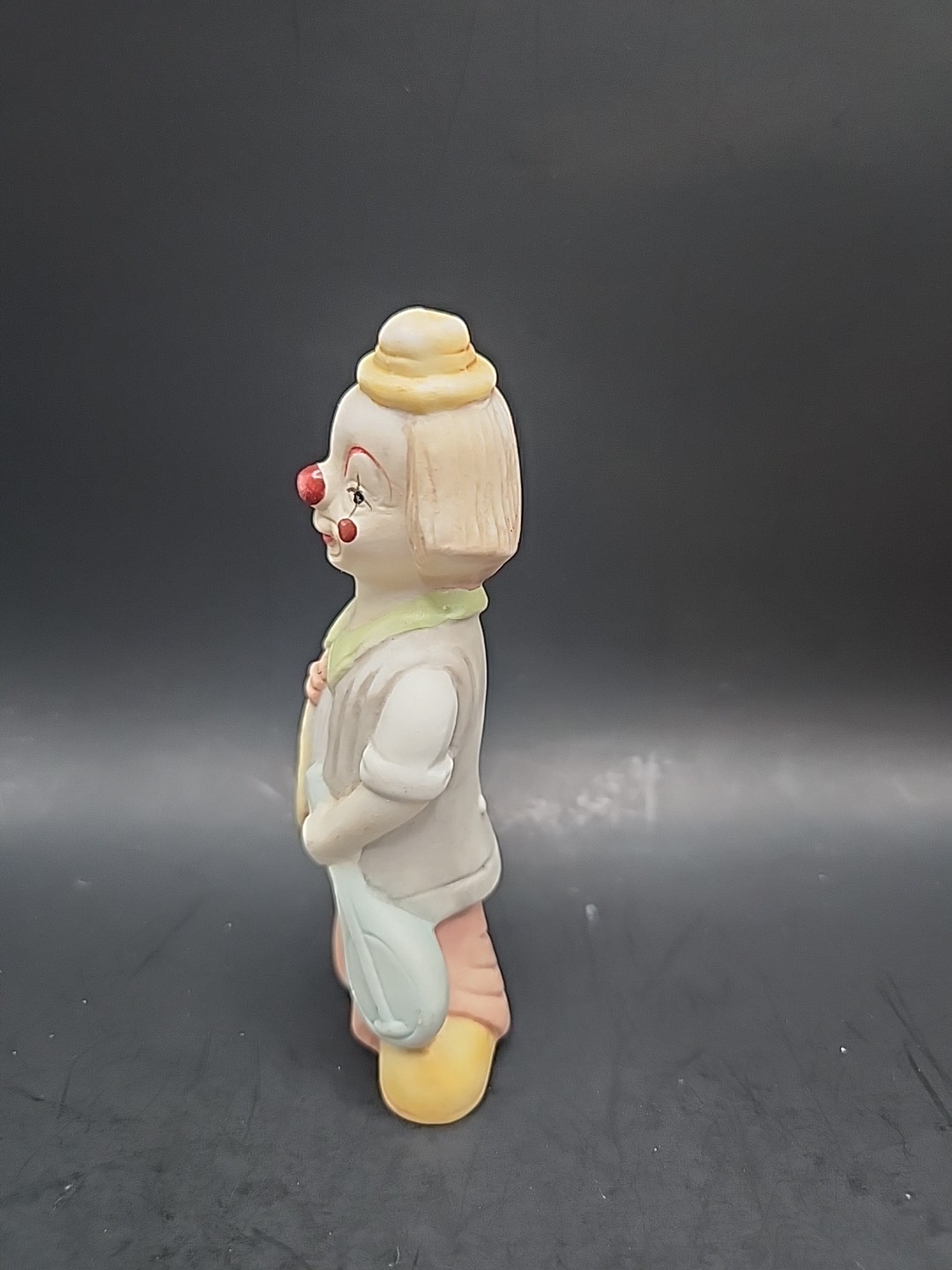 Vintage Retro 70s-80s Hobo Clown Figurine In Pastels Holding A Mandolin 4.5″