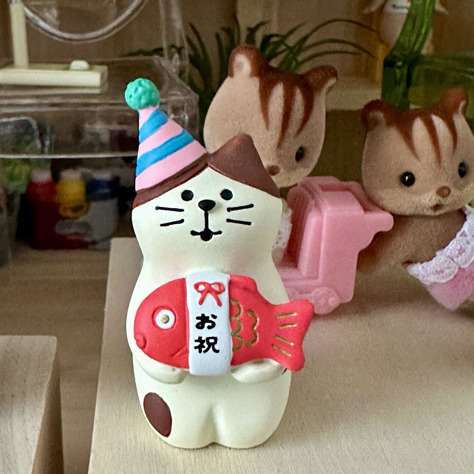 Authentic Decole Concombre Taiyaki Cat Figurine Happy Birthday Kawaii Cat